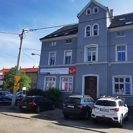 Klimatyczne Apartamenty Z Widokiem Na Gory Sowie Bielawa  Exterior photo